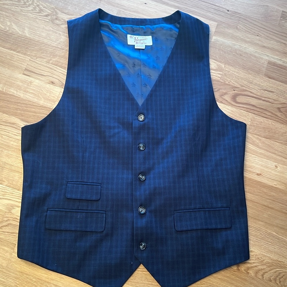 Original Penguin Men’s Sz XL dress vest​
